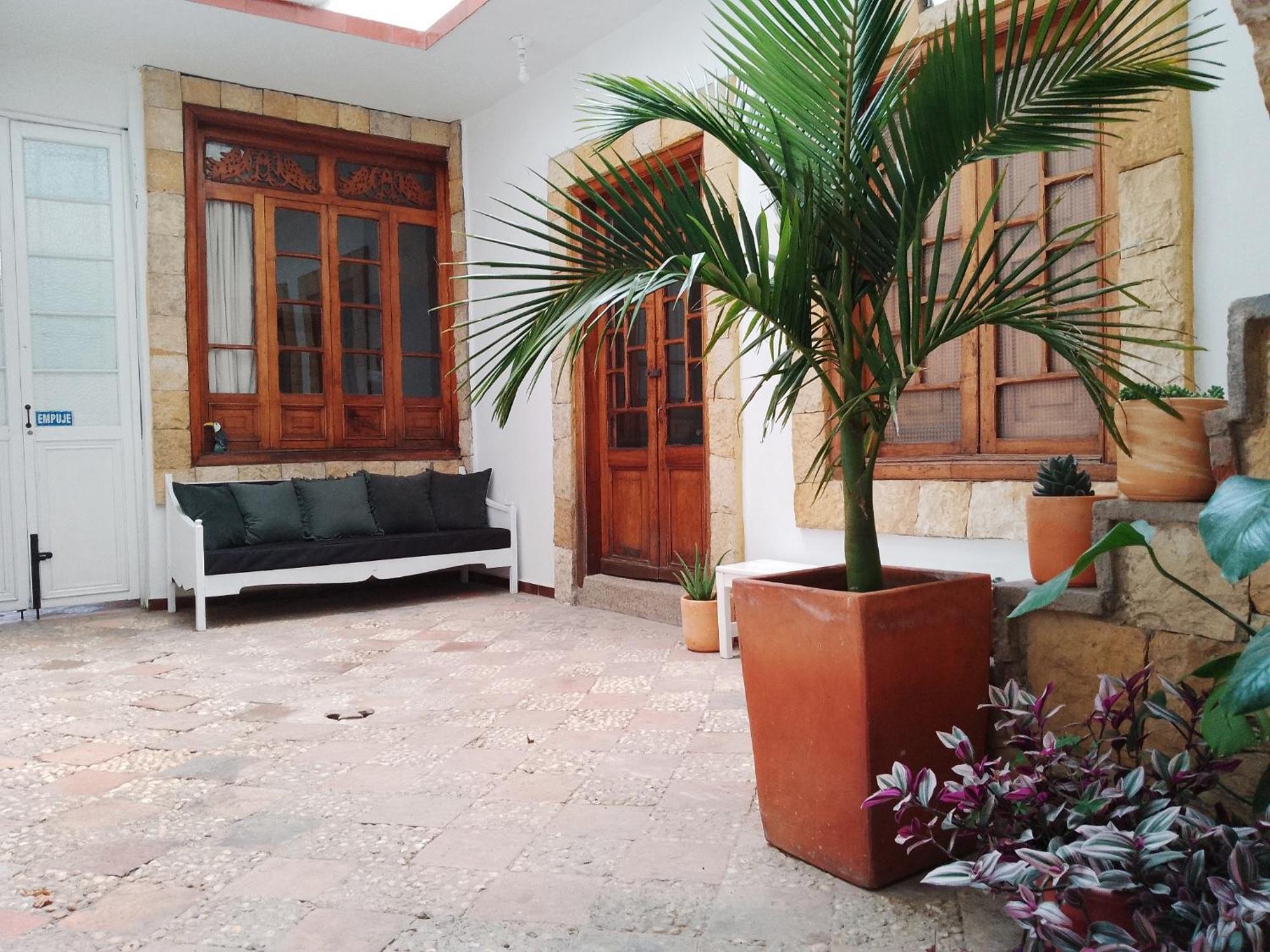Casita De Piedra Bed & Breakfast Bogotá Dış mekan fotoğraf