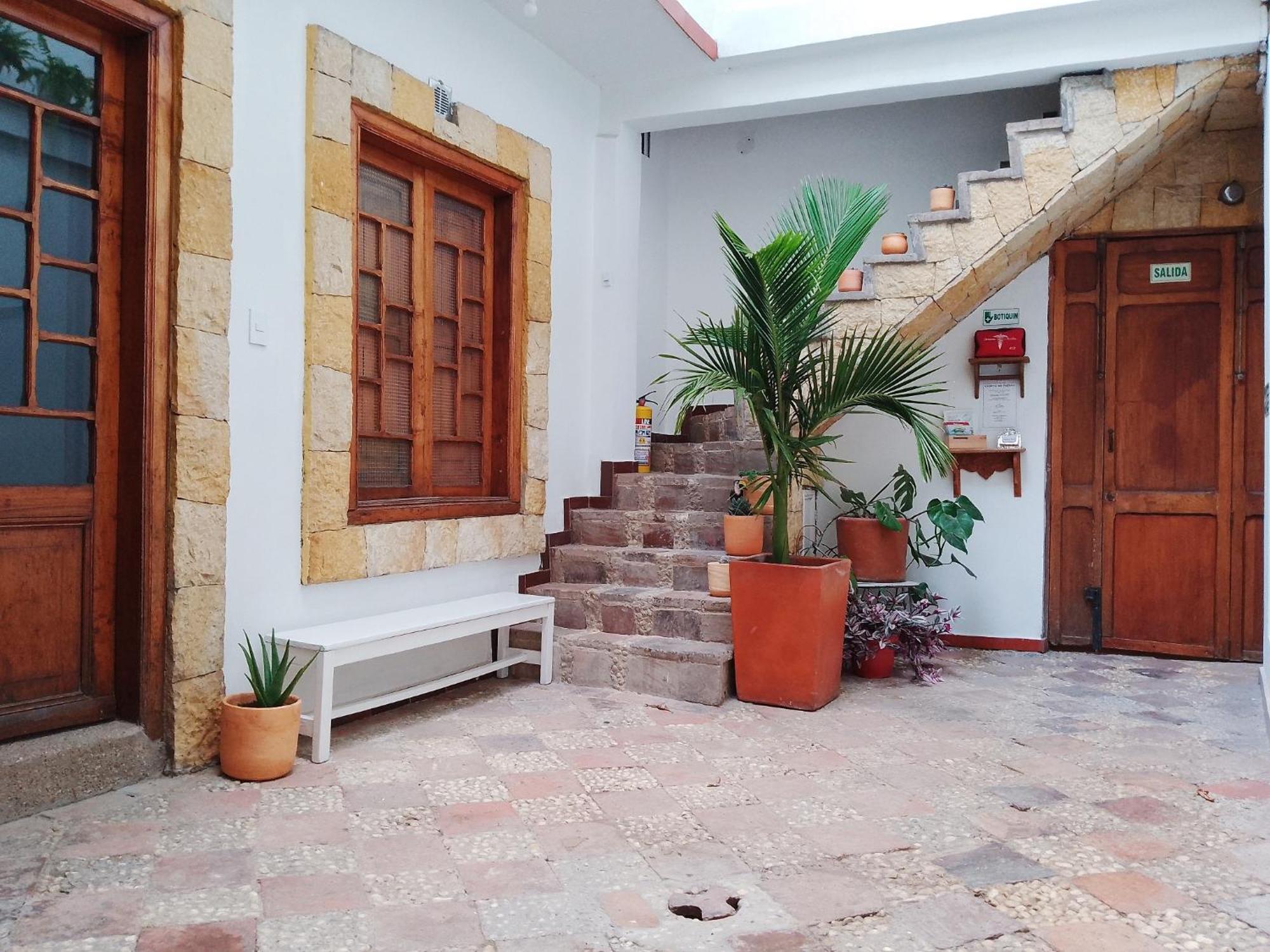 Casita De Piedra Bed & Breakfast Bogotá Dış mekan fotoğraf